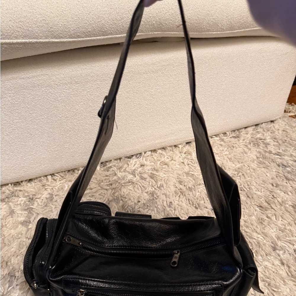 Black Leather Utility Bag - Picture 15 of 15